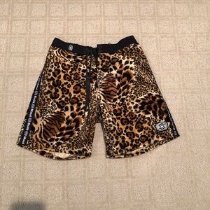 Maui Built board shorts swimsuit